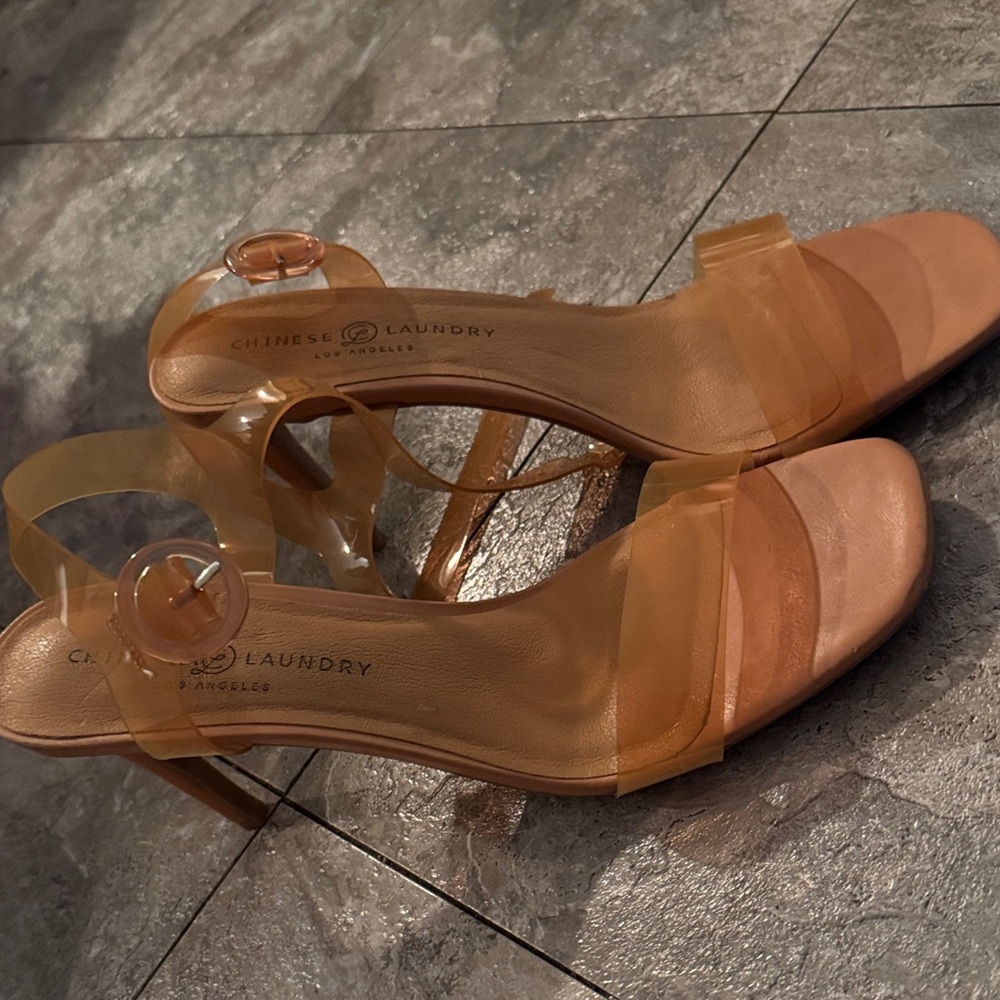 🍑Chinese Laundry Transparent peach Heels - Picture 5 of 8